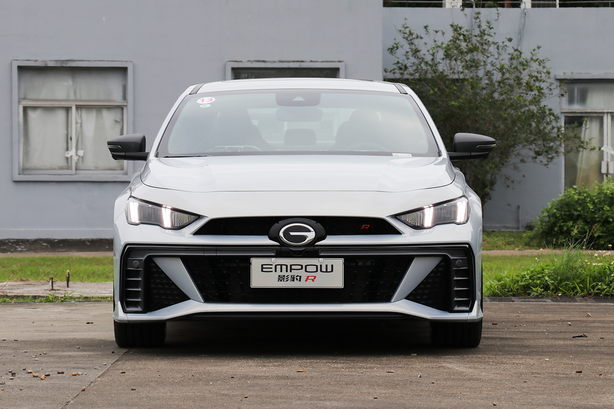 影豹r这车究竟怎么样,传祺影豹r-style赛道版