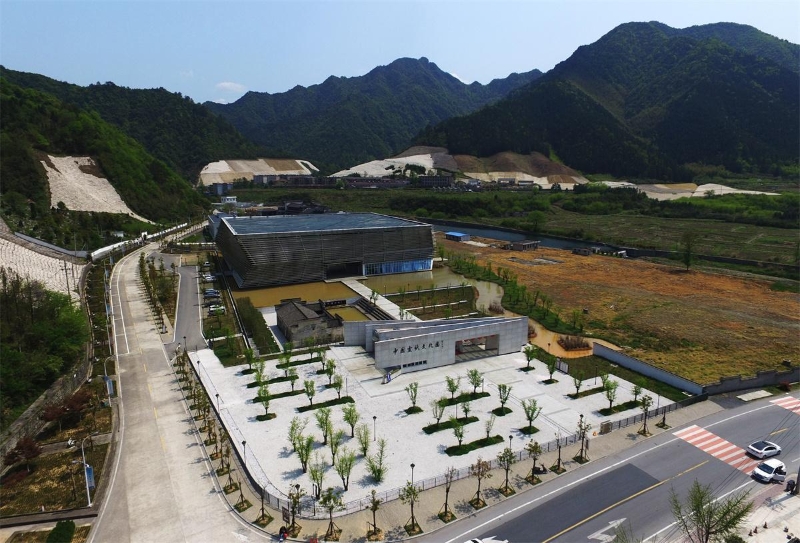 国宝级墨韵万变宣纸,墨韵万变宣纸