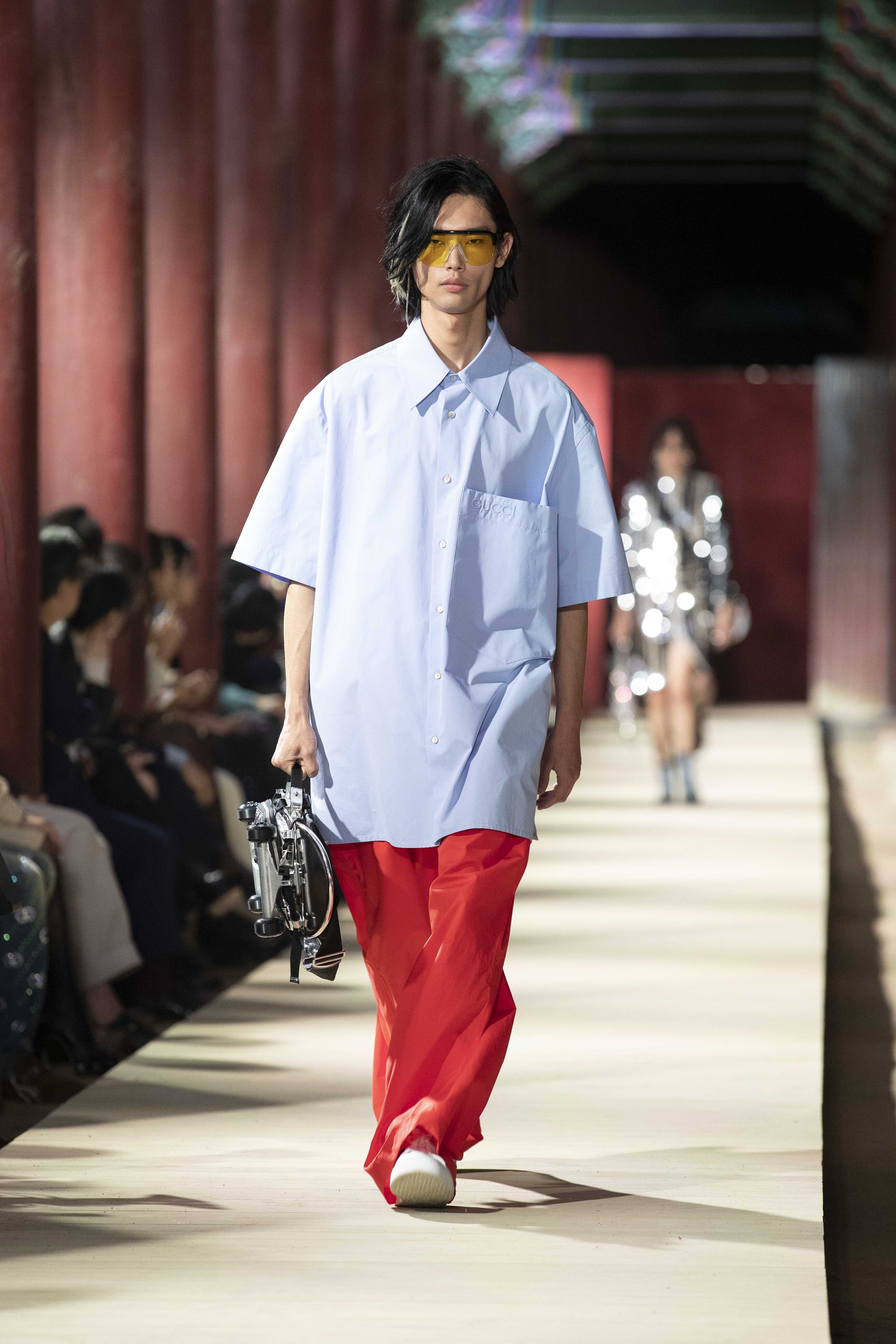 （外代二线）古驰早春度假系列在首尔发布