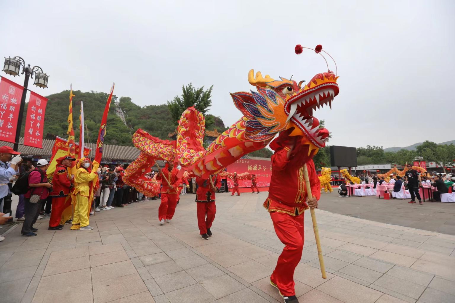 为期十八天!京东最大庙会开幕,今年恢复“舍粥”习俗