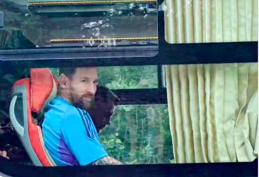 梅西被迫宅在酒店内,梅西回应被迫宅酒店中