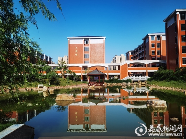 娄底市金海高级中学图片,娄底娄星区金海高级中学