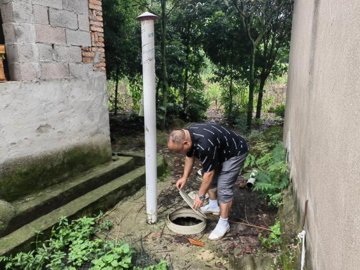 桃源县双溪口镇：全面摸排、直击问题，以“五字工作法”高质量抓好农村户厕整改工作