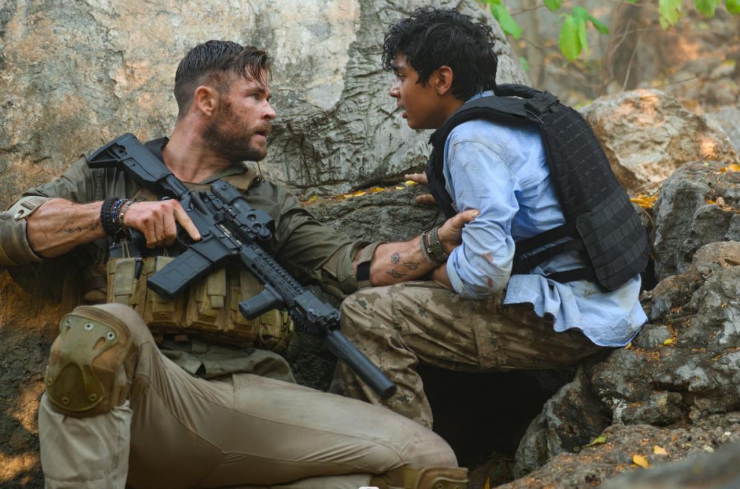 雷神最新出演的枪战大片,雷神最好看的动作电影