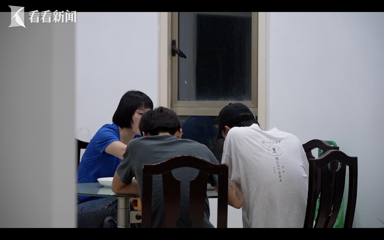 “瘾君子”改过自新创立“模拟家庭”帮助他人戒毒