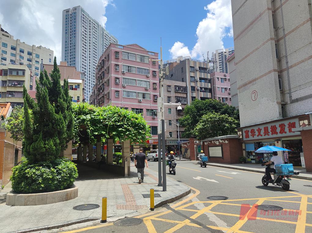 毕业季租房市场调查·深圳｜毕业生租房选择面丰富，深圳房东推出“10天免租期”等优惠