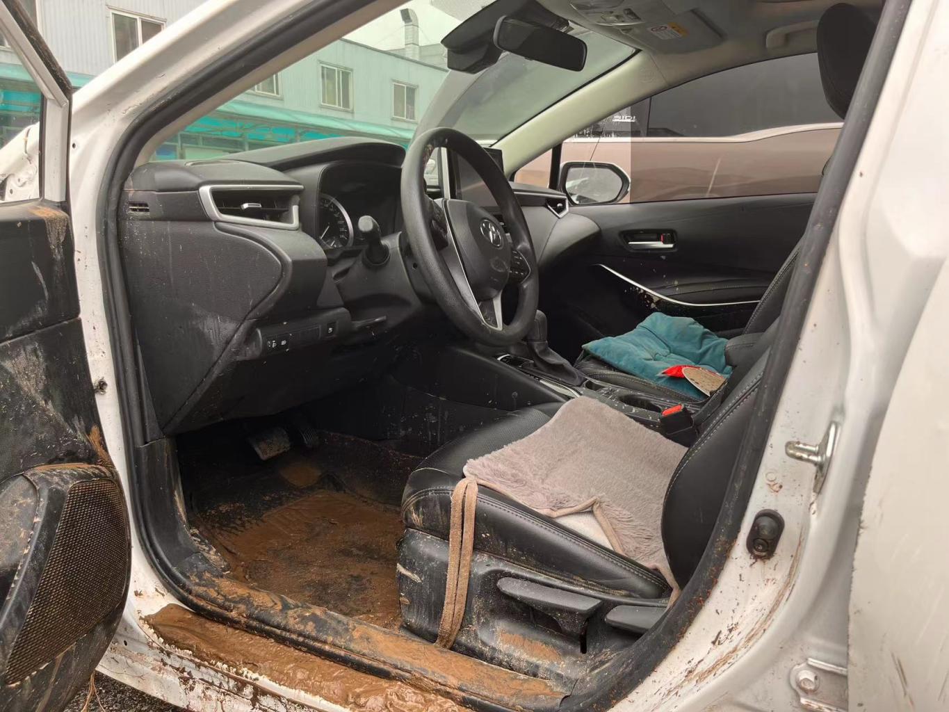 4s店内的水淹车怎么处理,4s店维修失误导致车辆进水