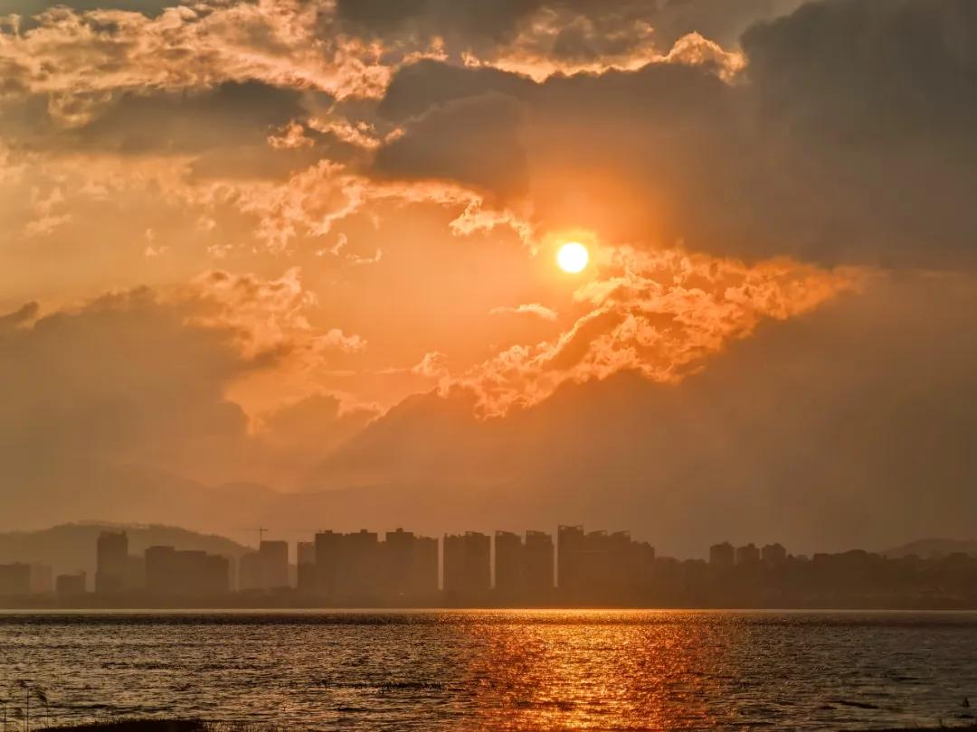 有一种美叫天空,有一种美丽叫大理完整版