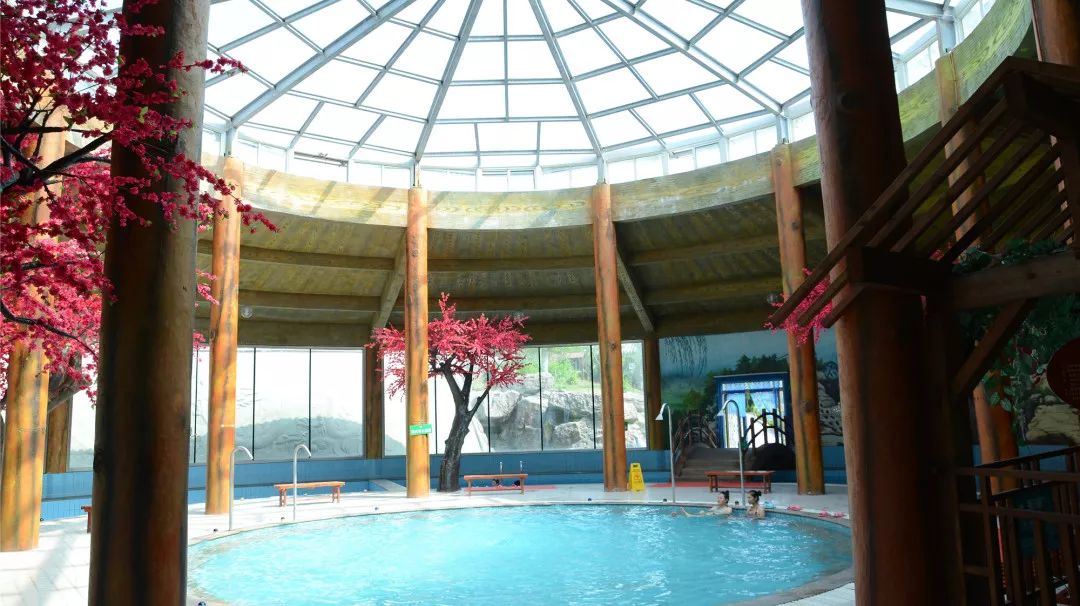 山东泡温泉攻略,冬天去山东哪个温泉最好