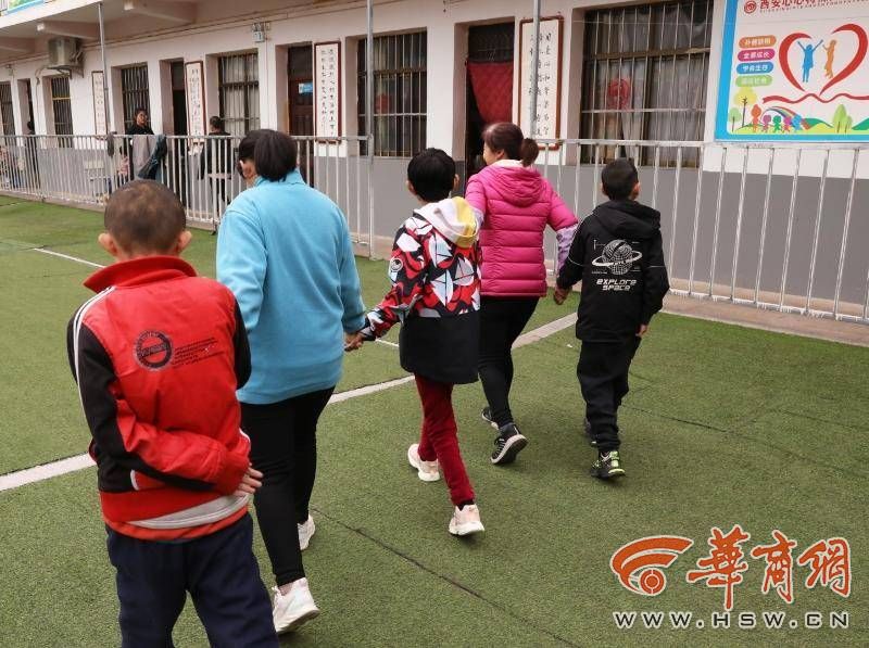 当自闭症遇上青春期,当自闭症孩子突然出现哭闹