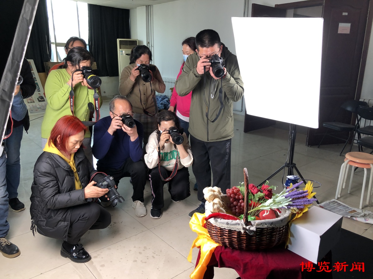 深读淄博︱老年大学“一位难求”“课程秒光”的背后让这届“银发人”精神富有，路还有多长