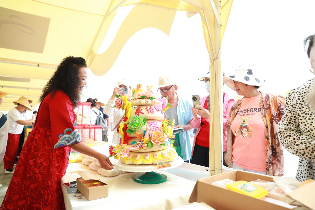 青岛官方集体婚礼视频,青岛婚礼秀