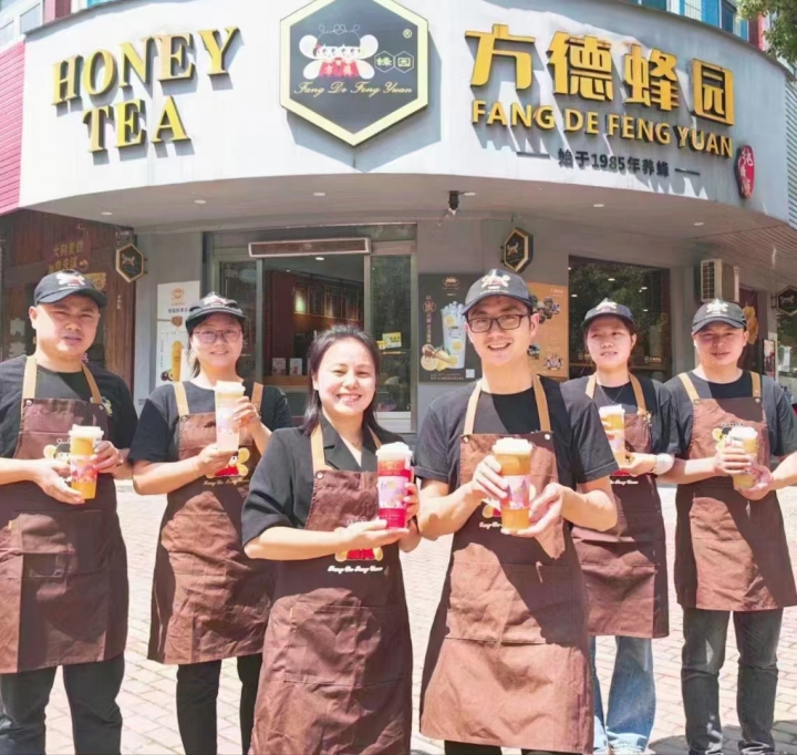 养蜂人需要做哪些工作呢,养蜂人的苦涩事业