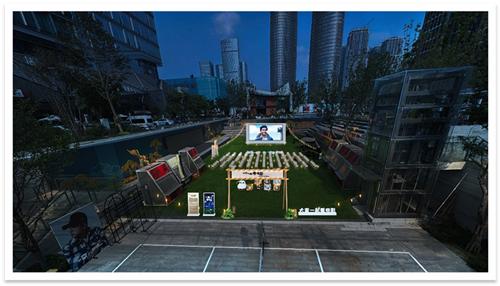 期待8月份一起看电影,10月2日一起看电影