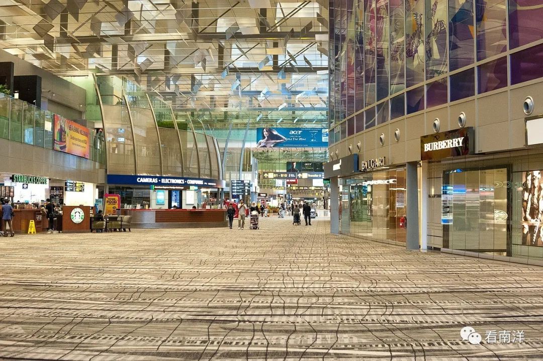 新加坡免签入境需要往返机票吗,直飞新加坡现在要什么手续